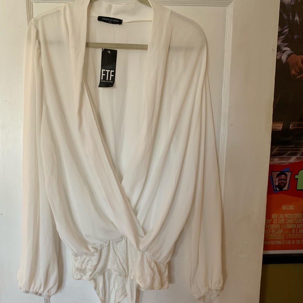 SEXY FLOWY white body suit